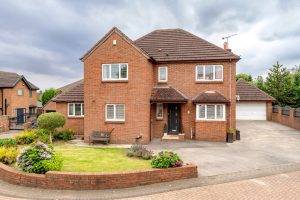 Aldbeck Croft, Darton, Barnsley, S75 5QN