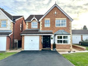 Cutts Field View, Royston, Barnsley, S71 4EN